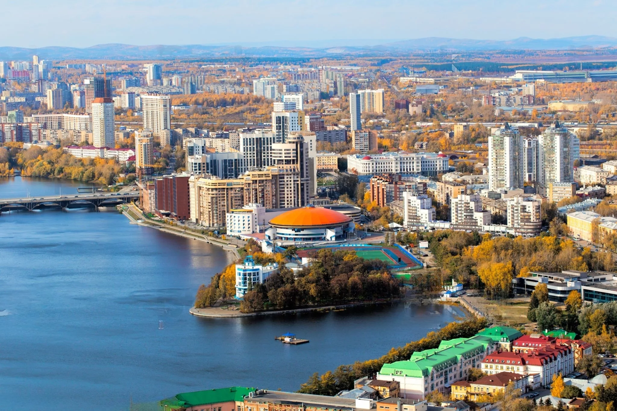 Екатеринбург - град в Русия