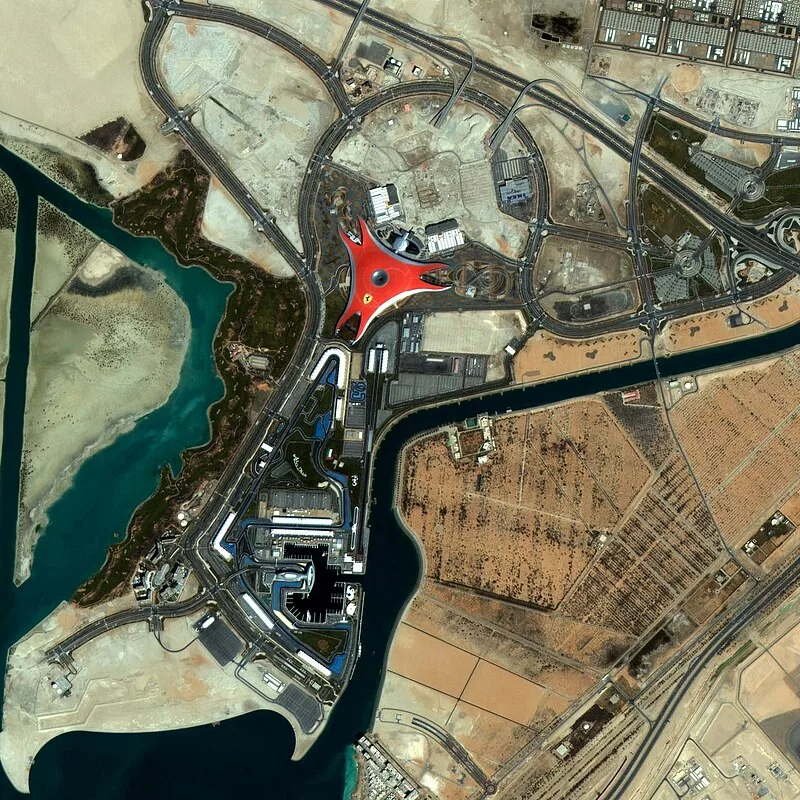 Ferrari Worls, Абу Даби,  Снимка от: Wikipedia