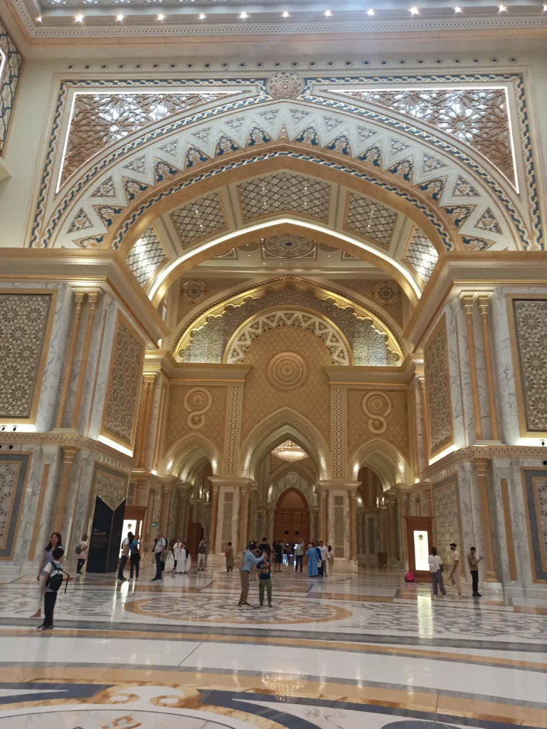 Президентски дворец в Абу Даби