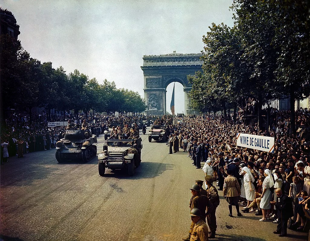 Освобождението на Париж, 25 август 1944 г., Снимка от: Wikipedia