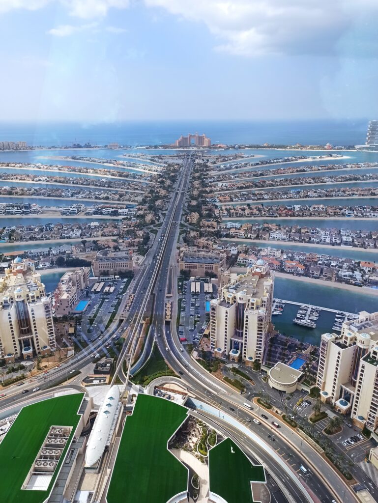  Palm Jumeirah, Дубай